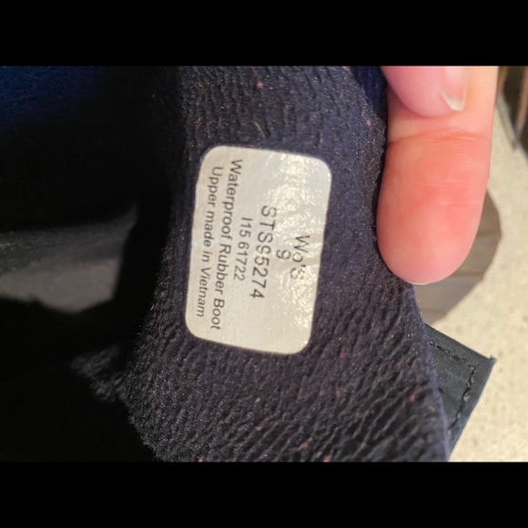 Woman’s Sperry Saltwater Quilted Duck Boots - Sz9 - Picture 3 of 6